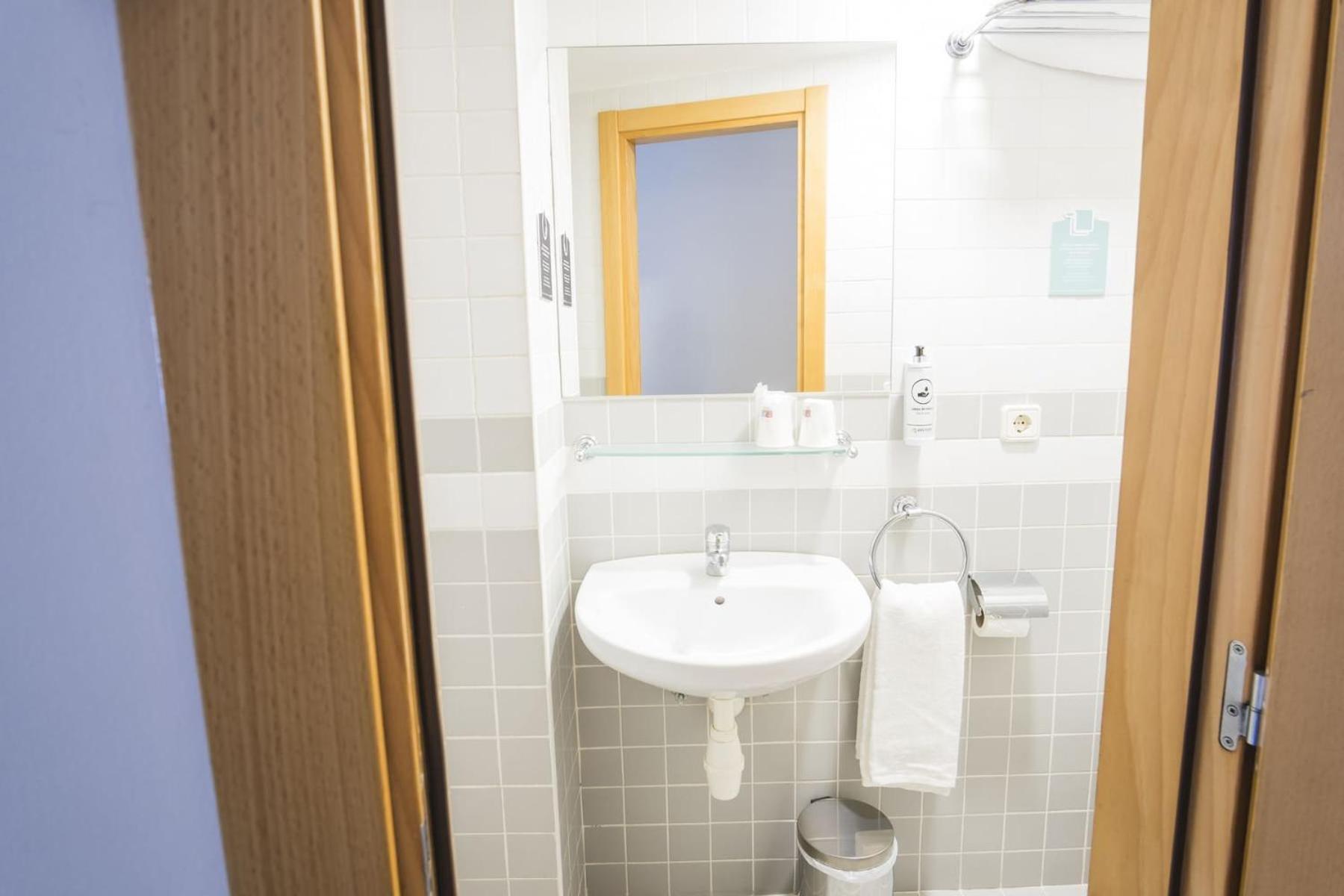 Alda Egues Rooms Gorraiz Oda fotoğraf